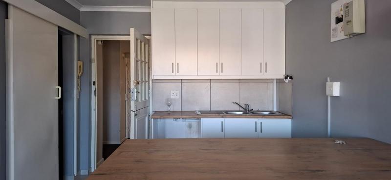 1 Bedroom Property for Sale in Van Ryneveld Western Cape